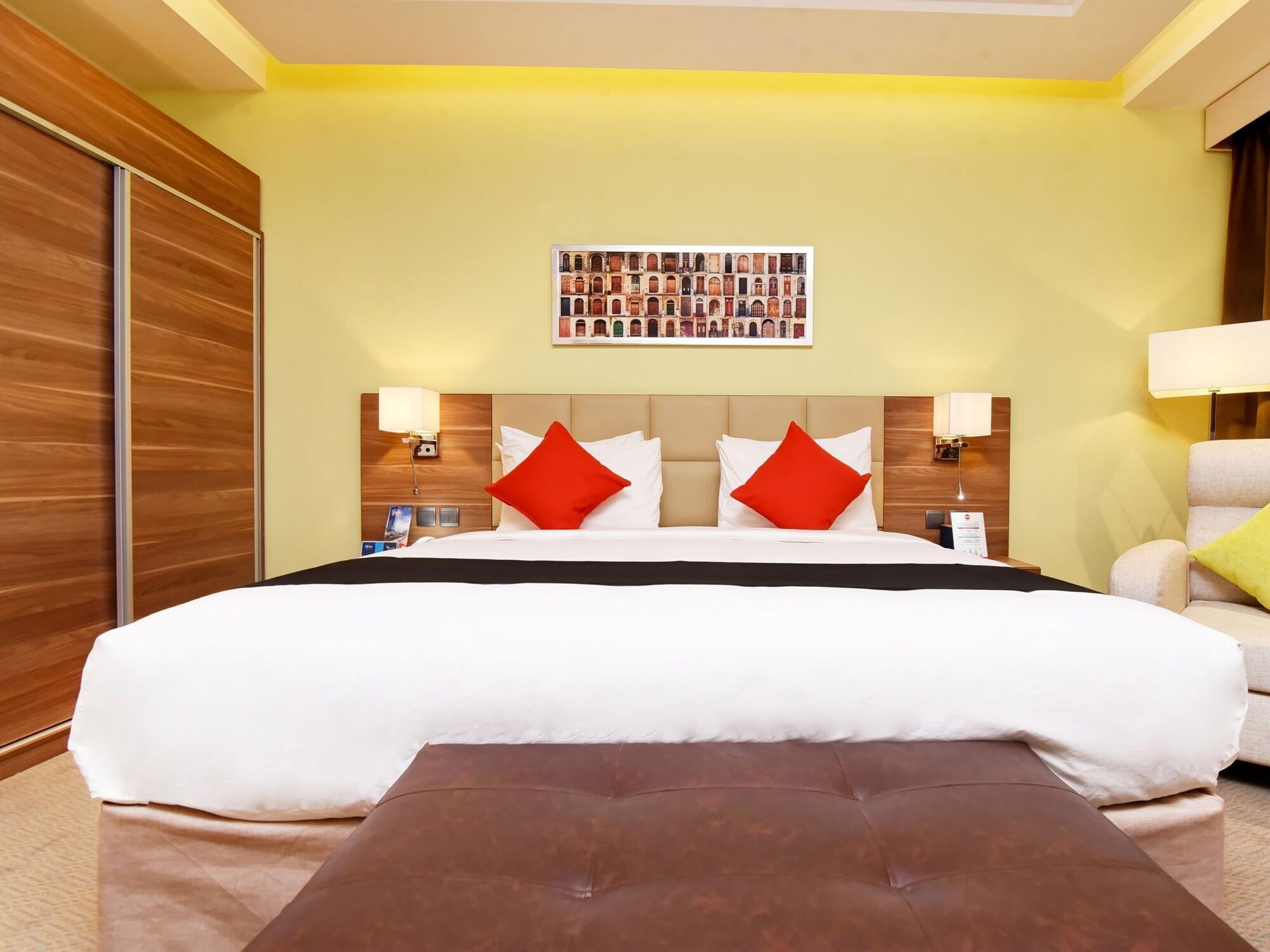 Mena Hotel Tabuk Buitenkant foto